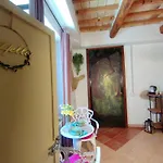 La Gallina A Pois Πανσιόν Montefelcino
